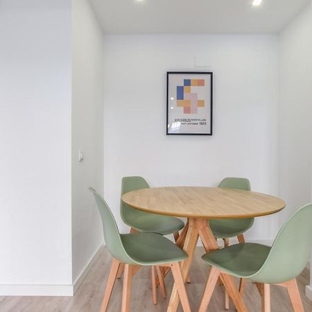 Apartamentos En Madrid Rio エクステリア 写真