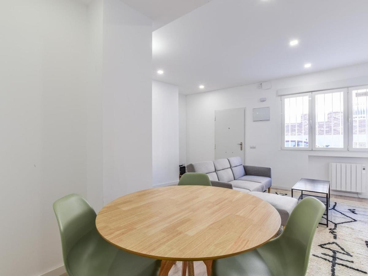 Apartamentos En Madrid Rio エクステリア 写真