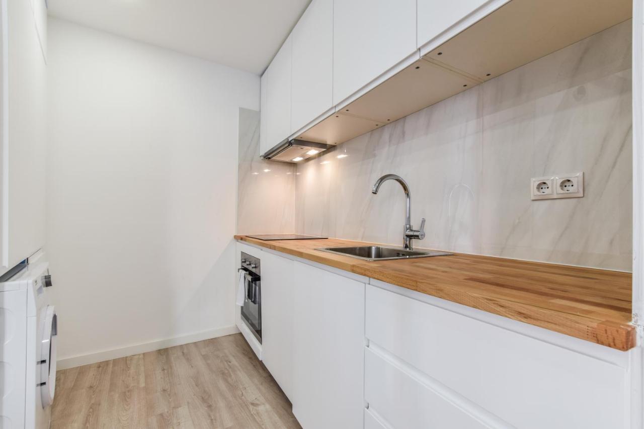 Apartamentos En Madrid Rio エクステリア 写真